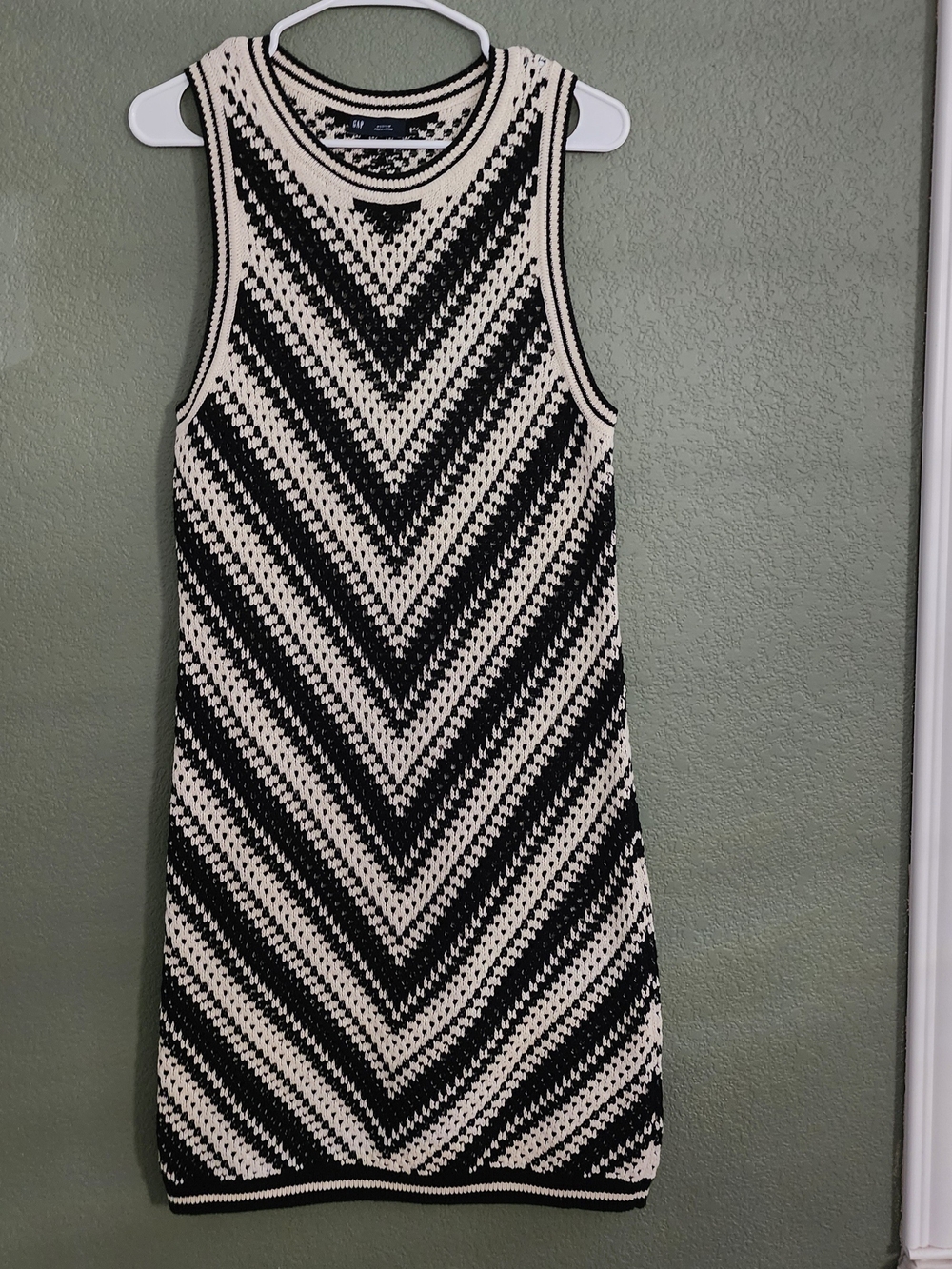Crochet Chevron Knit Tank Dress - Black & Cream
